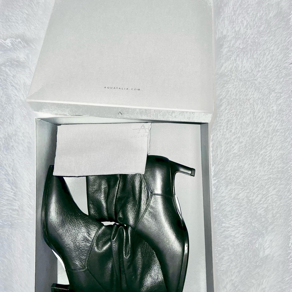 NEW Aquatalia Pointy-Toe Calf Leather Boot(final price)